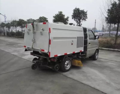 長(zhǎng)安掃路車(chē)陽(yáng)泉市總經(jīng)銷(xiāo)——高效清潔，助力城市環(huán)境建設(shè)